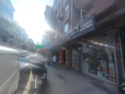GAZİOSMANPAŞA SARIGÖL’DE SATILIK 16 M² NET OFİS |