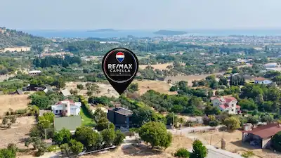 URLA´DA PANORAMIK DENIZ MANZARALI TAM MÜSTAKIL LÜKS VILLA