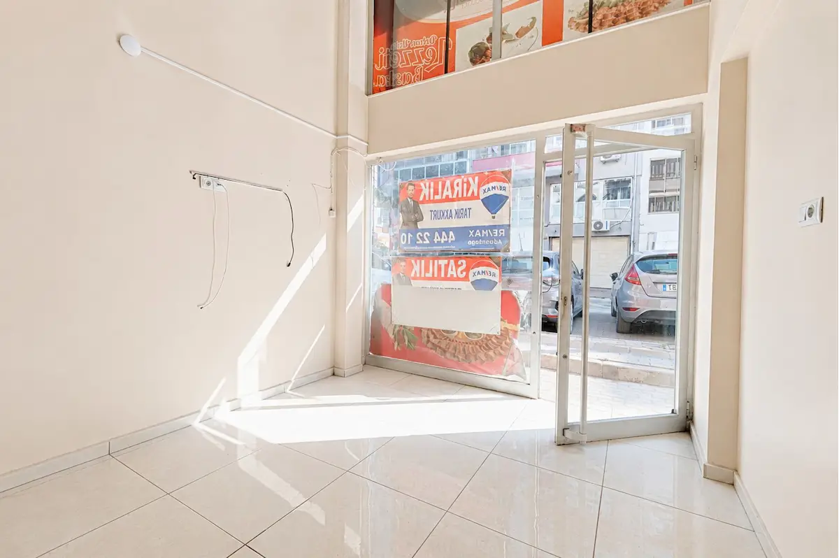REMAX ADVANTAGEDEN İHSANİYE'DE SATILIK DÜKKAN