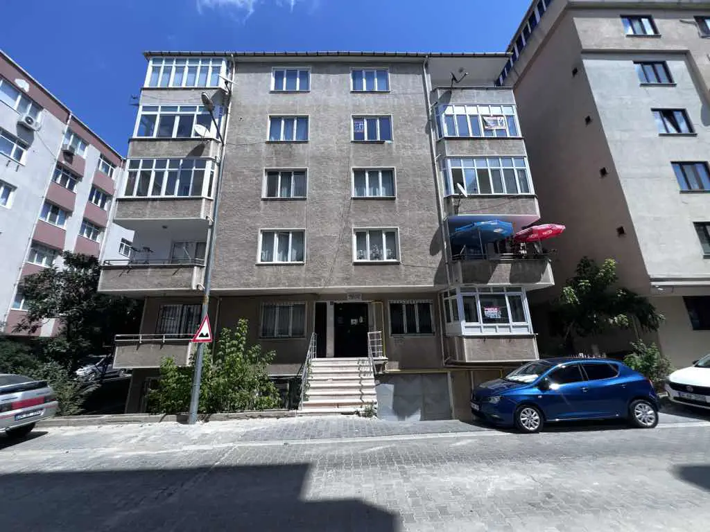 REMAX LAND KAZIMIYE BAHÇELIEVLER’DE 3 + 1 SATILIK DAIRE 