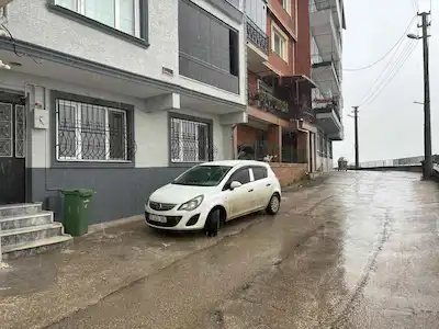 REMAX BEYAZ ÇEKİRGE'DE KİRALIK 1+1 DAİRE