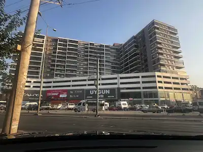 BORNOVA’DA SİTE İÇİNDE 3+1 | 12. KAT | 140 M² NET | KREDİYE UYGUN