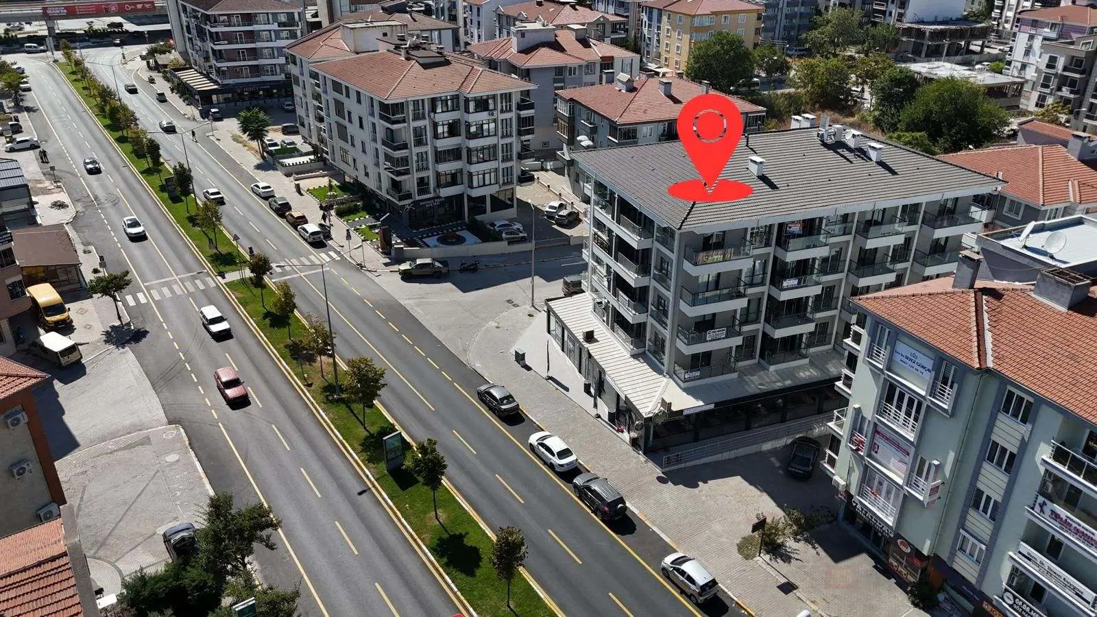REMAX YAZ DAN SAVAŞTEPE CAD. SIFIR 2+1 KİRALIK DAİRE - OFİS