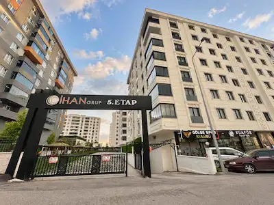 REMAX ARTIS'DEN YILDIZKENT CIHAN 5. ETAP'TA SATILIK 4+1 DAIRE