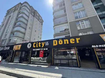 SAMSUN İLKADIM’DA 2024 YAPIMI, DOĞALGAZ KOMBİLİ DEVREN KİRALIK DÜKKAN/MAĞAZA