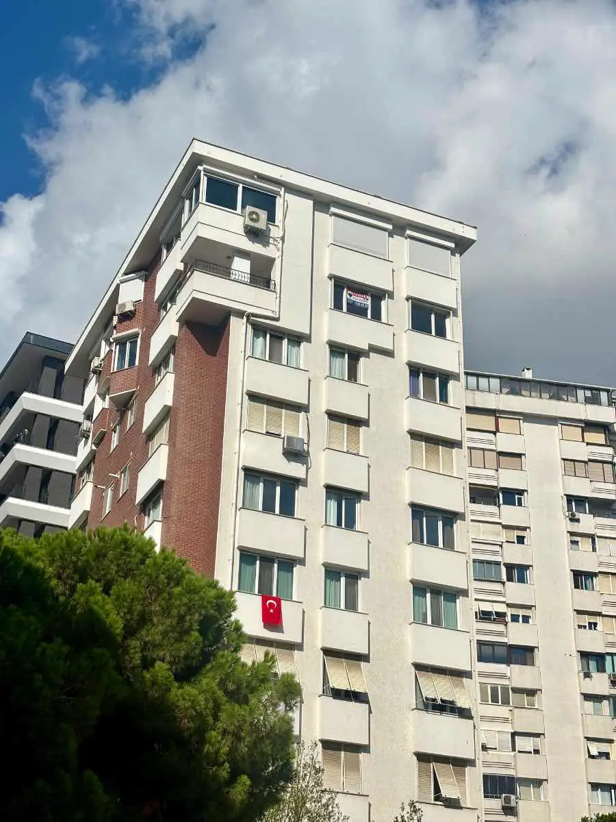 BAĞDAT CADDESI YAKINI, 170M² 4.5+1 KIRALIK DAIRE