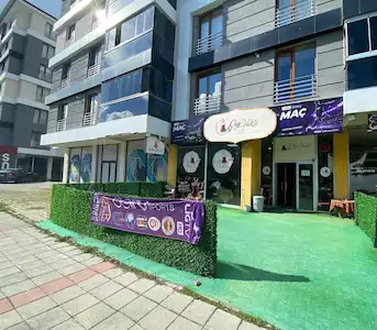 REMAX ARTIS'DEN YILDIZKENT'DE DEVREN KIRALIK ÇAY OCAĞI