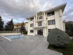 BEYTEPE BEYLER CADDESİNE YAKIN TAM MÜSTAKİL,HAVUZLU 7+2 SATILIK VİLLA