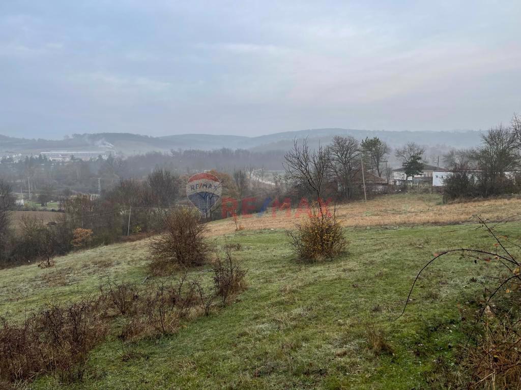 SONER ARANDAN KAVAK MERKEZE 3 KM DE YATIRIMLIK KÖY İÇİ TARLA