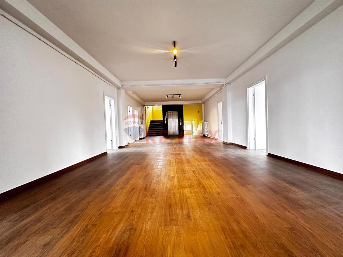 DOĞUSANAYİ SİTESİ KİRALIK 350M2 OFİS KATI