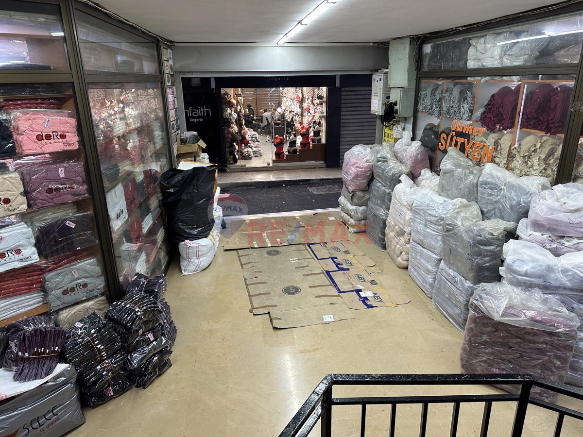 Eminönü, Yeşildirek'te Kiralık Dükkan & Mağaza