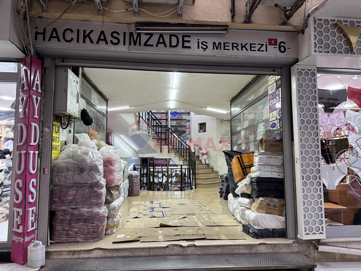 Eminönü, Yeşildirek'te Kiralık Dükkan & Mağaza
