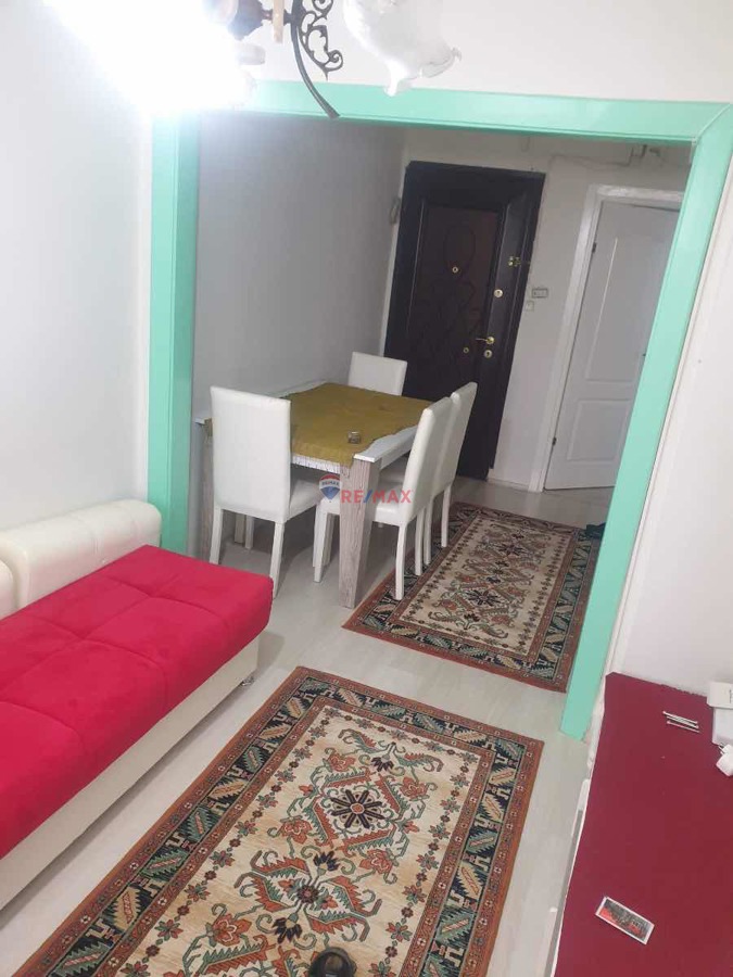 İSTANBUL'UN KALBİ CİHANGİR FİRUZAĞA KADİRLER YOKUŞUNDA FIRSAT 2+1 DAİRE