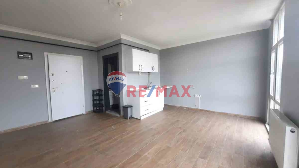 ALİKAHYA MAH.KAVANİUM BÖLGESİNDE KİRALIK 1+0 OFİS KATI