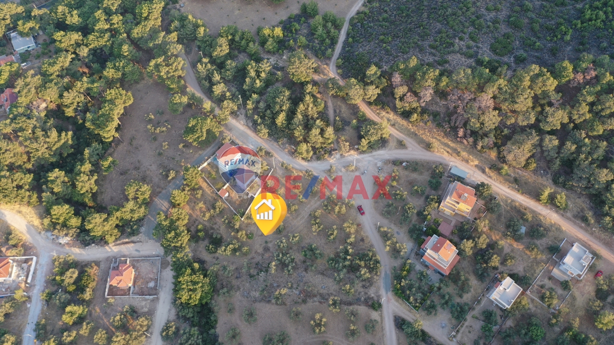 ÇANAKKALE EZİNE TAVAKLI'DA 305M2 İMARLI SATILIK ARSA