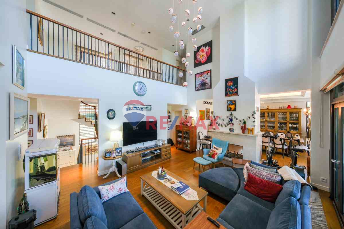 ZEKERİYAKÖY ORMANADA’DA NADİR KİRALIK H480 VİLLA – HAVUZ & BAHÇE KEYFİ