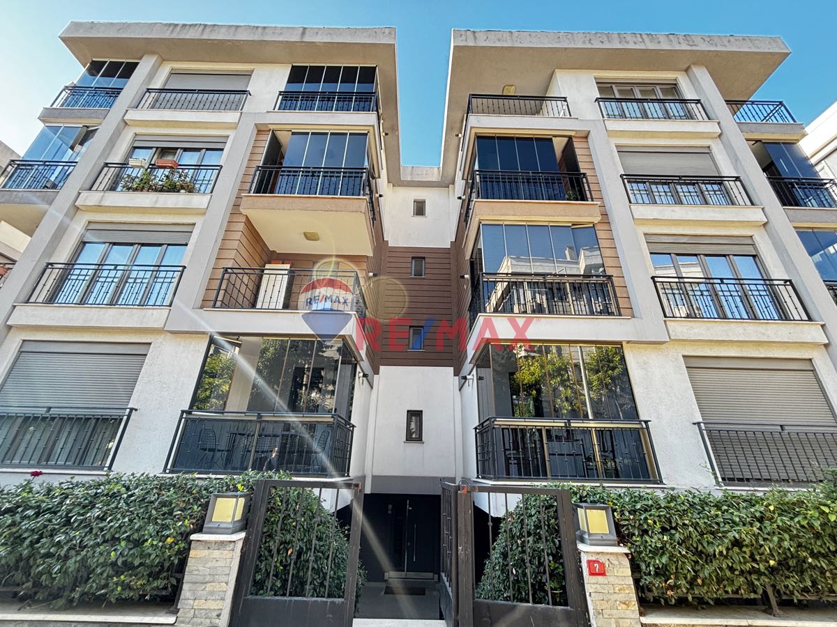 BAHÇELİEVLER  BASINSİTESİN’DE BAHÇELİEVLERİN EN NEZİH MERKEZİ LOKASYONUNDA İLK YUVA METRO  İSTASYON