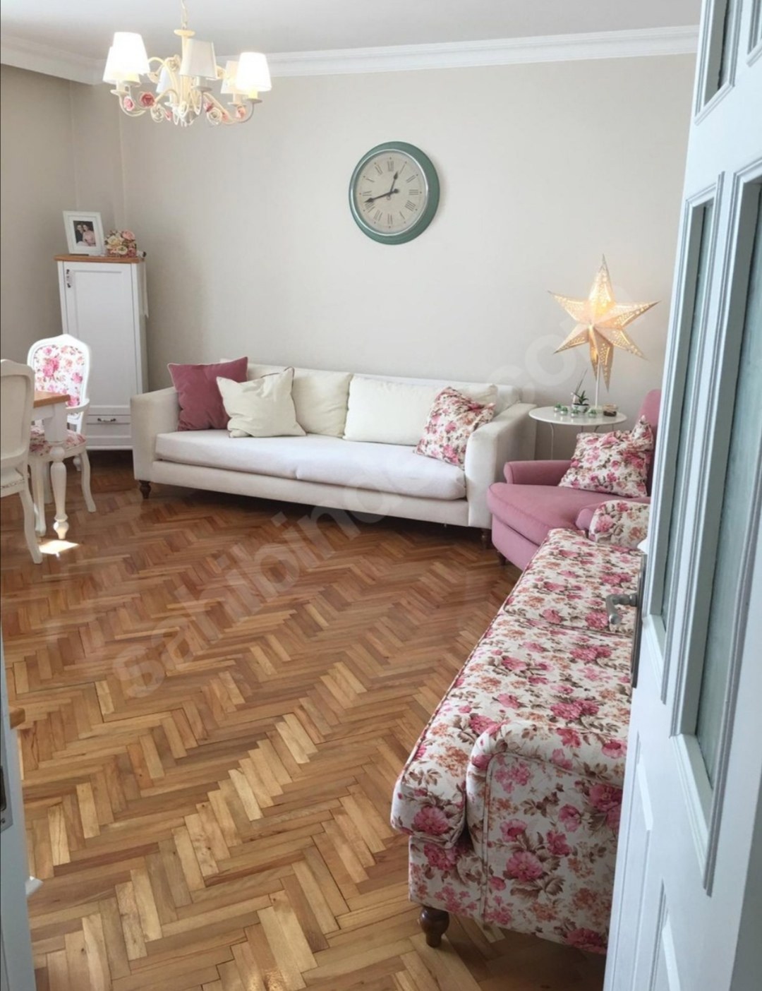 ULAŞIM VE ALIŞVERIŞ NOKTALARINA YAKIN 3+1 ARA KAT DAIRE – ÜMRANIYE MERKEZ