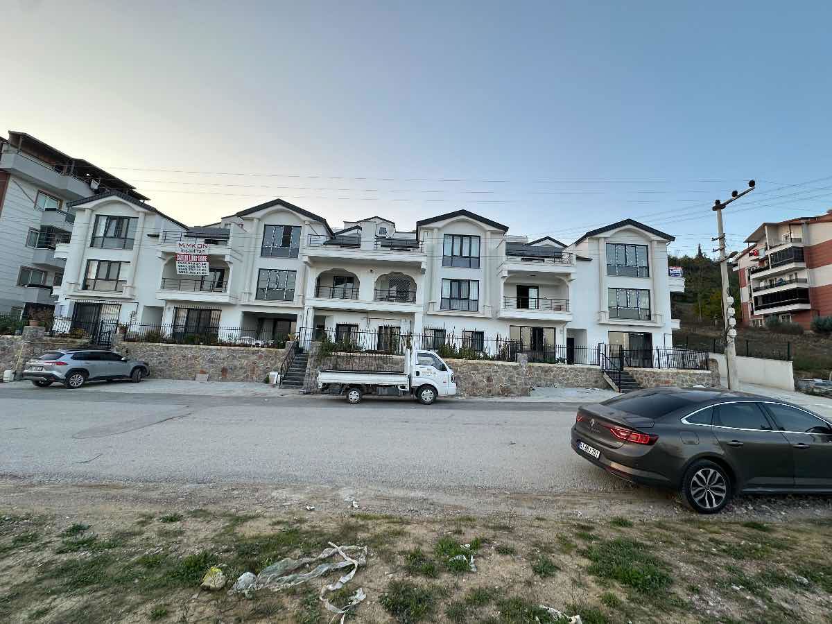 İZMİT GÜNDOĞDU KALEKENT SİTESİNDE MANZARALI 2+1 KİRALIK DAİRE