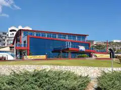 FULL DENİZ MANZARASI İLE KUŞADASI'NIN KALBİNDE KİRALIK İŞ YERİ!!!