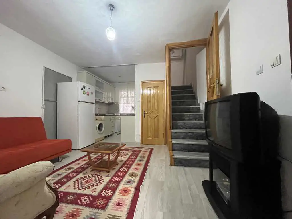 SAKARYA KARASU YALI MAHALLESİNDE 4 + 1 FULL EŞYALI SATILIK MÜSTAKİL EV