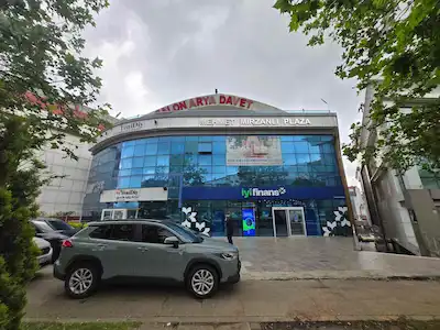 REMAX ASHILL SANCAKTEPE SARIGAZI MERKEZ 6.000 M2 KULLANIM ALANI