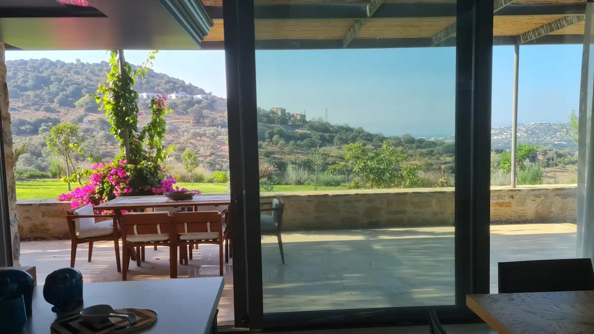 BODRUM GÜMÜŞLÜK'TE SATILIK ÖDÜLLÜ TASARIM LÜKS MÜSTAKIL VILLA 4+2