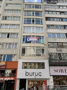 HALASKARGAZİ CAD. ÜSTÜ,PRESTİJLİ KONUMDA 3+1 LÜKS İŞ YERİ..