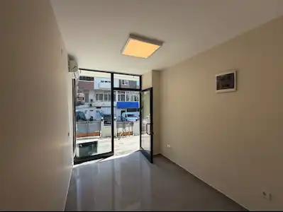 KADIKÖY SAHRAYICEDIT ATATÜRK CADDESINE YAKIN KIRALIK DÜKKAN