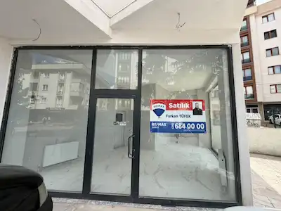 İSKANLI ÖN KULLANIM ALANLI CADDEYE KOMŞU SATILIK DÜKKAN