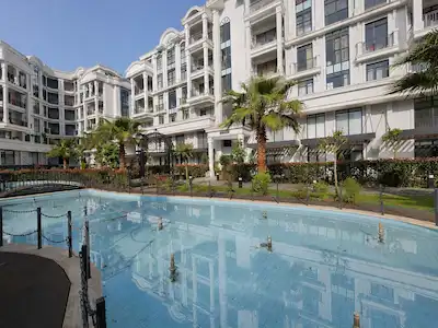 ŞEHIRDEN UZAKLAŞMADAN TATIL HISSI VEREN BIR YAŞAM ZERAY EFFECT
