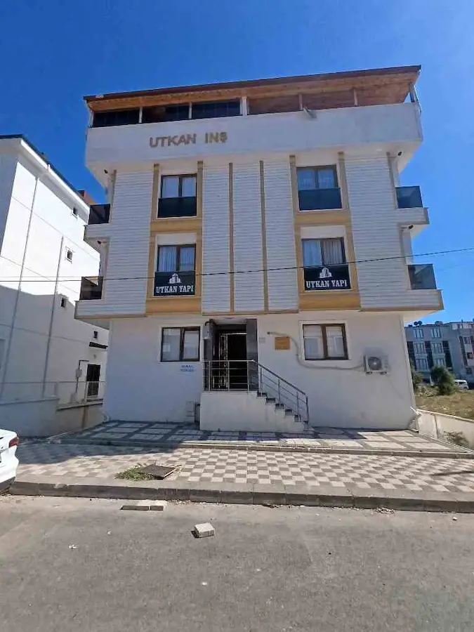 DARICA SIRASÖĞÜTLER MAH. 2+1 KİRALIK DAİRE