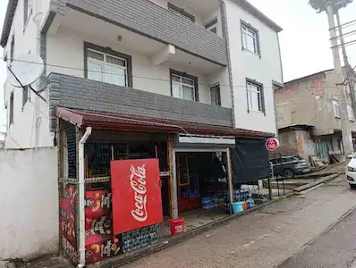DERİNCE FATİH SULTAN MAHALLESİ'NDE DEVREN KİRALIK DÜKKAN