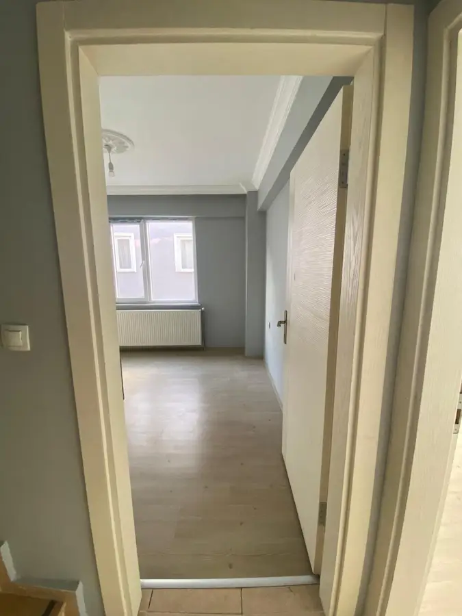 REMAX DREAMDEN İZMİT BAĞÇEŞME'DE SİTE İÇİ 3+1 KİRALIK DAİRE