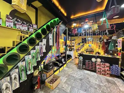 ESENLERDE İSTANBUL CADDESİNDE DEVREN NARGİLE MALZEME DÜKKANI