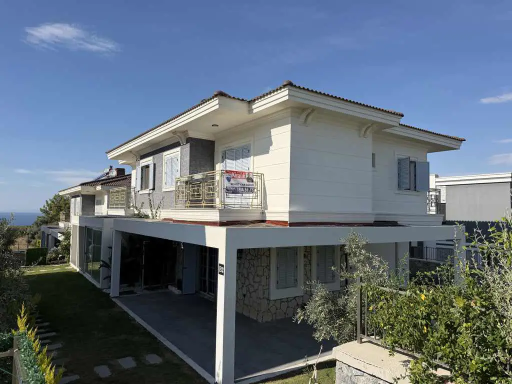 OLİVA GARDEN 3+1 KİRALIK İKİZ VİLLA