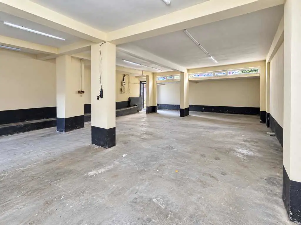 SULTANBEYLİ MECİDİYE SAMSUN CADDESİ ÜZERİ 170 M² KİRALIK DÜKKAN