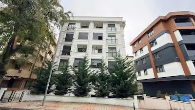 MALTEPE YALI MAHALLESINDE SATILIK 2+1 DAIRE