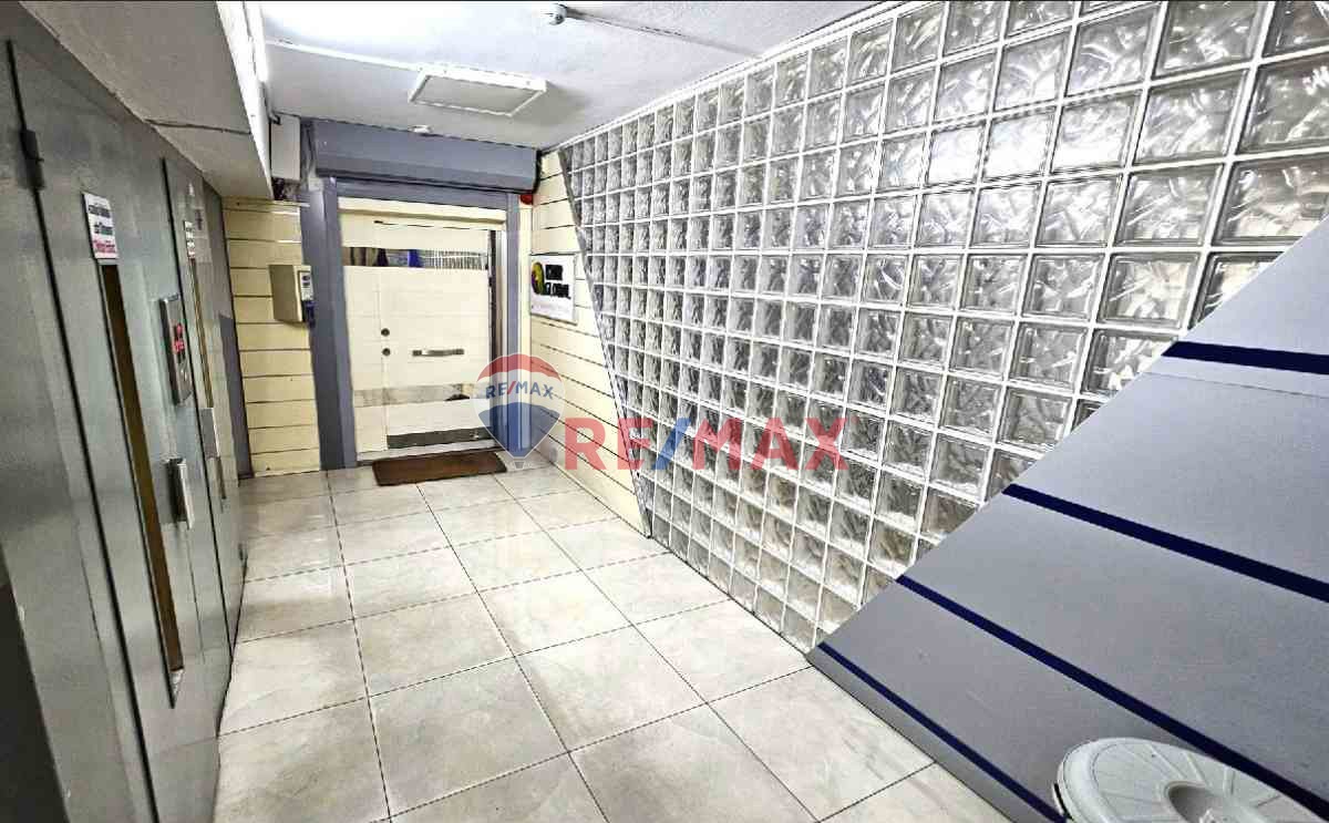 ŞIRINEVLER E-5 UZERINDE BAKIMLI EŞYALI KIRALIK IS MERKEZI