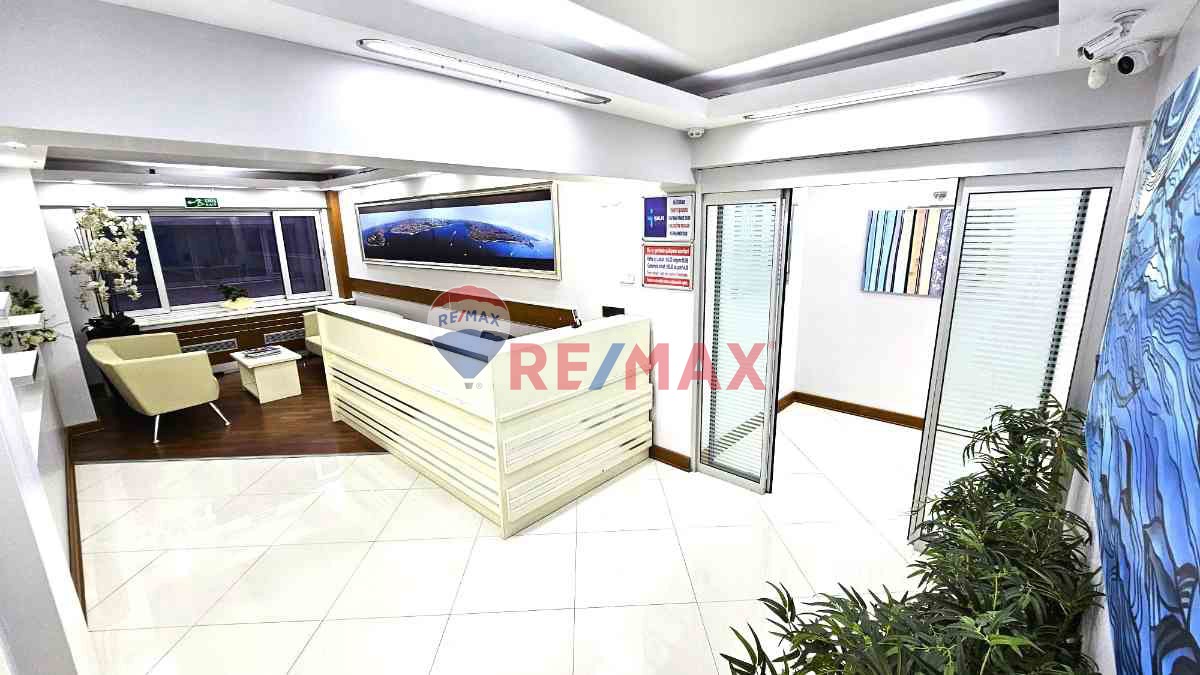 ŞIRINEVLER E-5 UZERINDE BAKIMLI EŞYALI KIRALIK IS MERKEZI