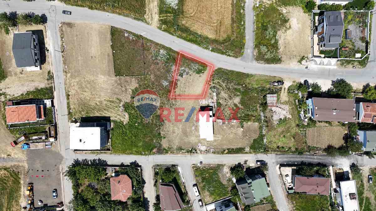 SİLİVRİ CUMHURİYET MAHALLESİ 431,27 M2 İMARLI ARSA REMAX ASTYLE