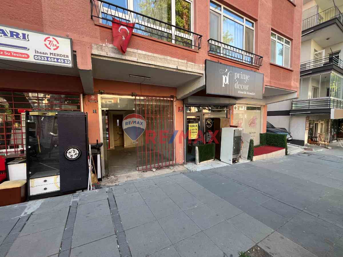 ÇANKAYA KÜÇÜKESAT MAHALLESİ BÜLBÜLDERESİ CAD.ÜZERİ SATILIK DÜKKAN 