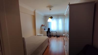 AVCILAR MERKEZDE 2+1 MASRAFSIZ EŞYALI ARAKAT DAIRE