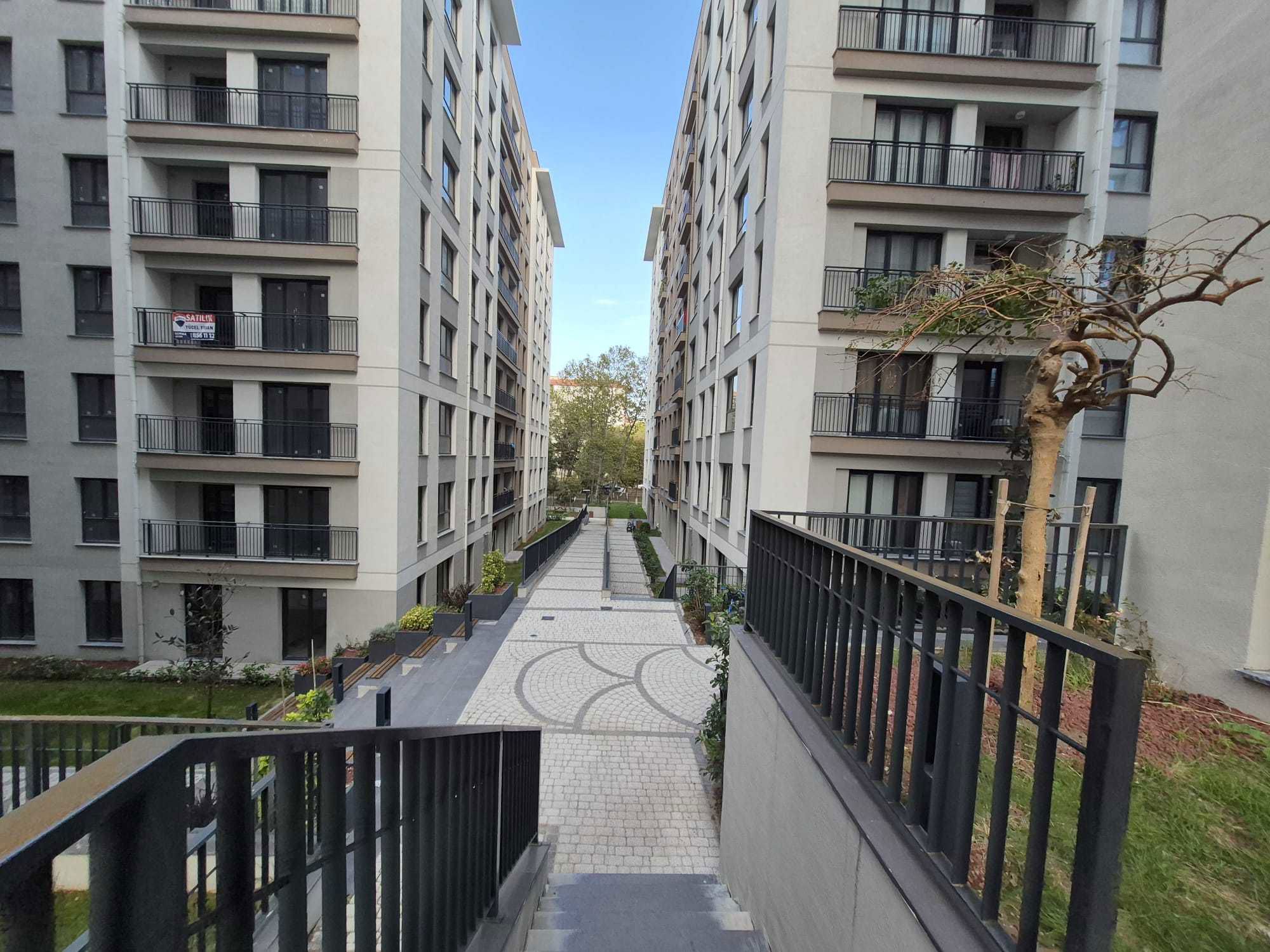 KIPTAŞ KIRLANGIÇ EVLERI SIFIR CADDE CEPHE FERAH 3+1