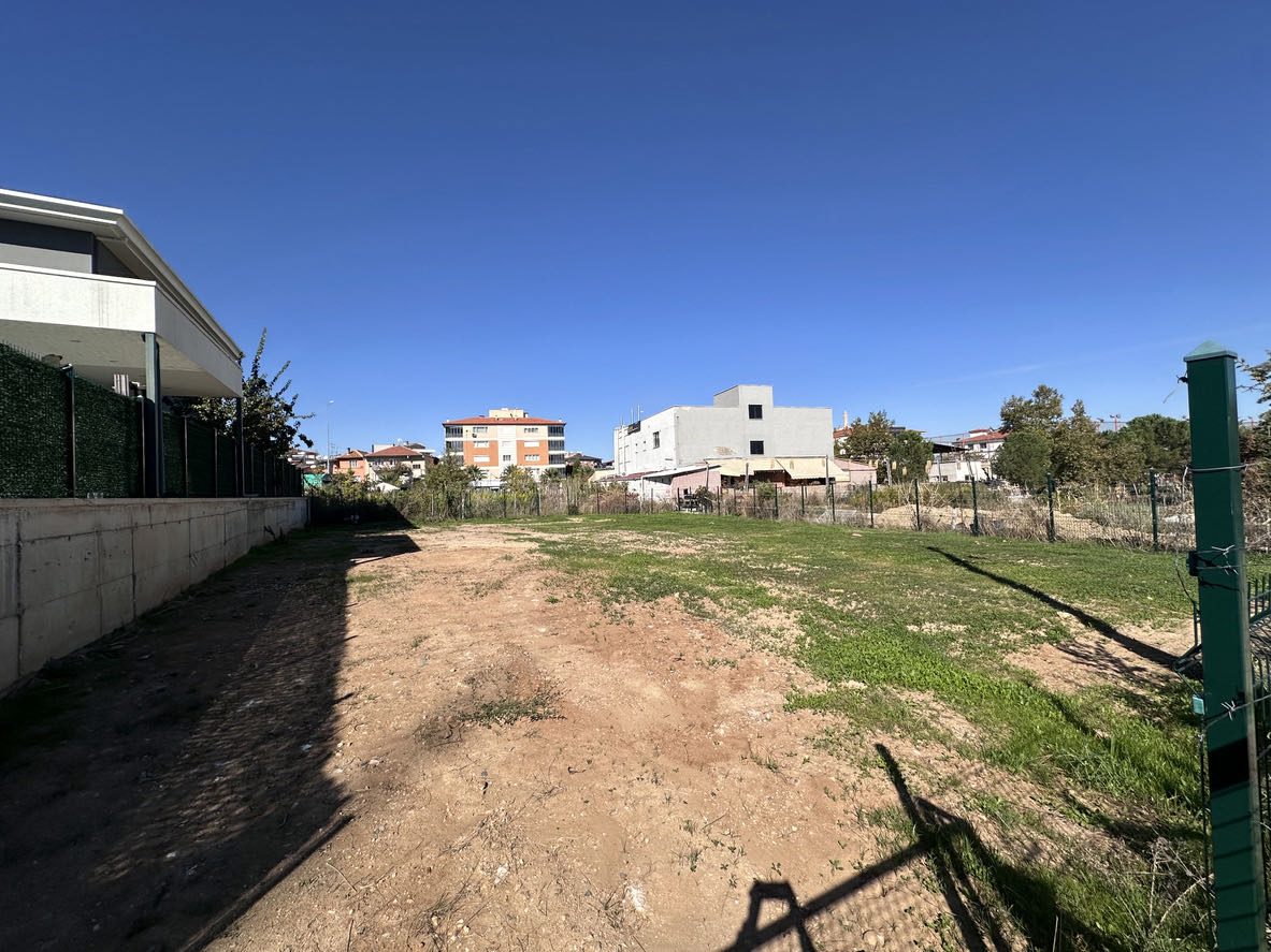 29 EKİM BULVARINA 1 PARSEL DENİPOL KARŞISI ARSA