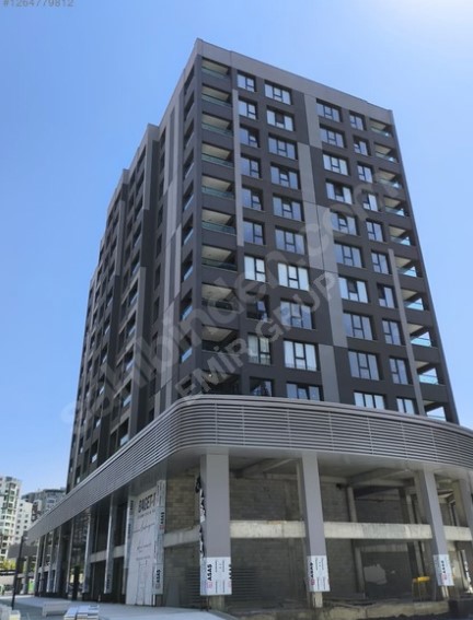 GÖKSU PARKI VE METRO YANI AP İST PORT DA MANZARALI 1+1