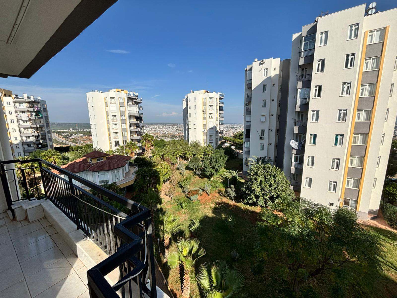 EŞSİZ ANTALYA MANZARALI SİTE İÇİ OTOPARKLI  FULL EŞYALI KİRALİK DAİRE  