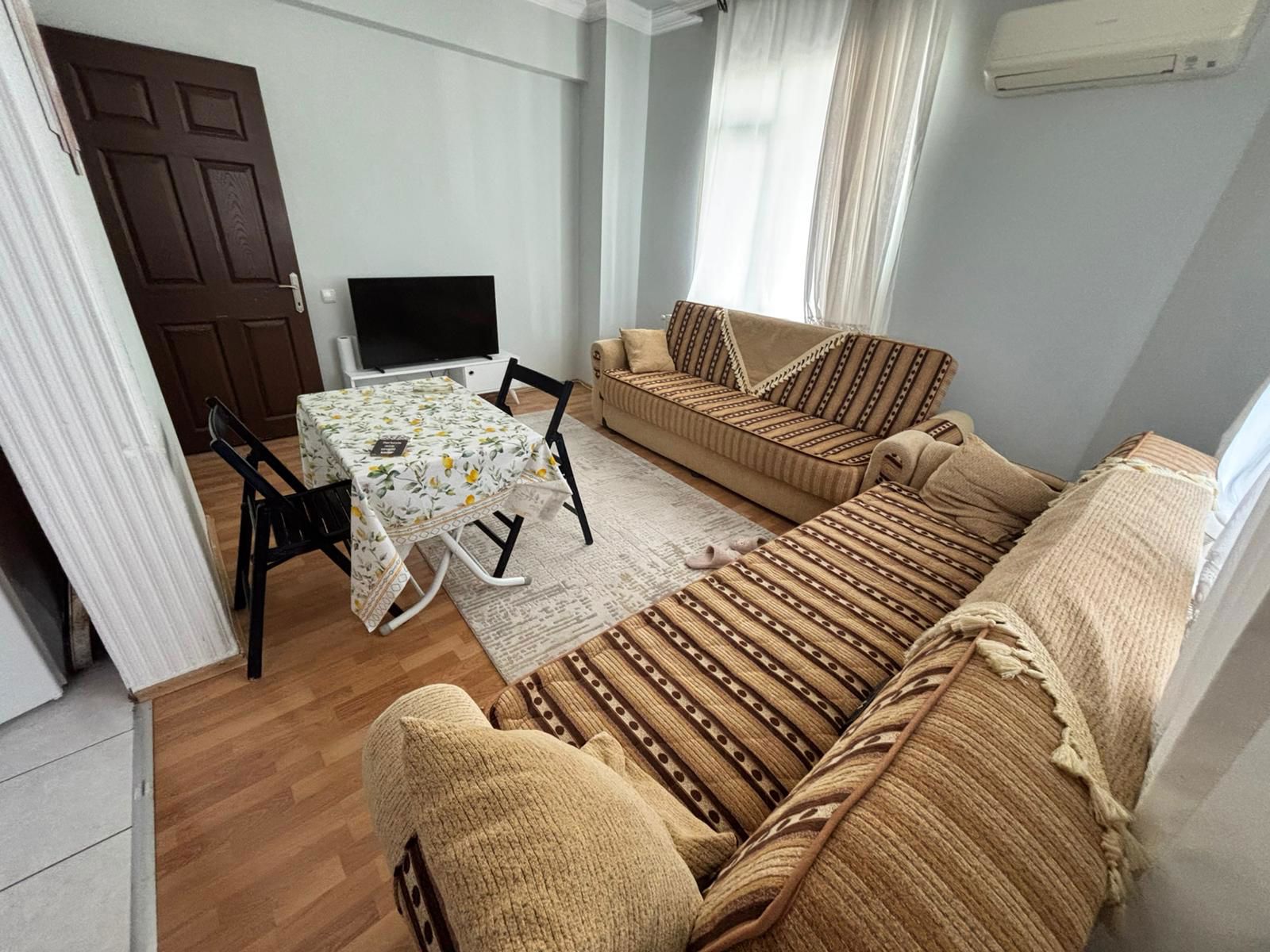 EŞSİZ ANTALYA MANZARALI SİTE İÇİ OTOPARKLI  FULL EŞYALI KİRALİK DAİRE  