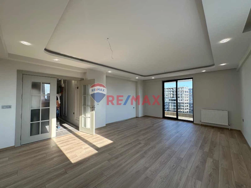 REMAX' TEN SIFIR 4+1
