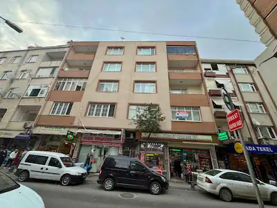 GAZİOSMANPAŞA MERKEZ’DE, LOKASYON AVANTAJLI 2+1 + EKSTRA ARA ODA SATILIK DAİRE